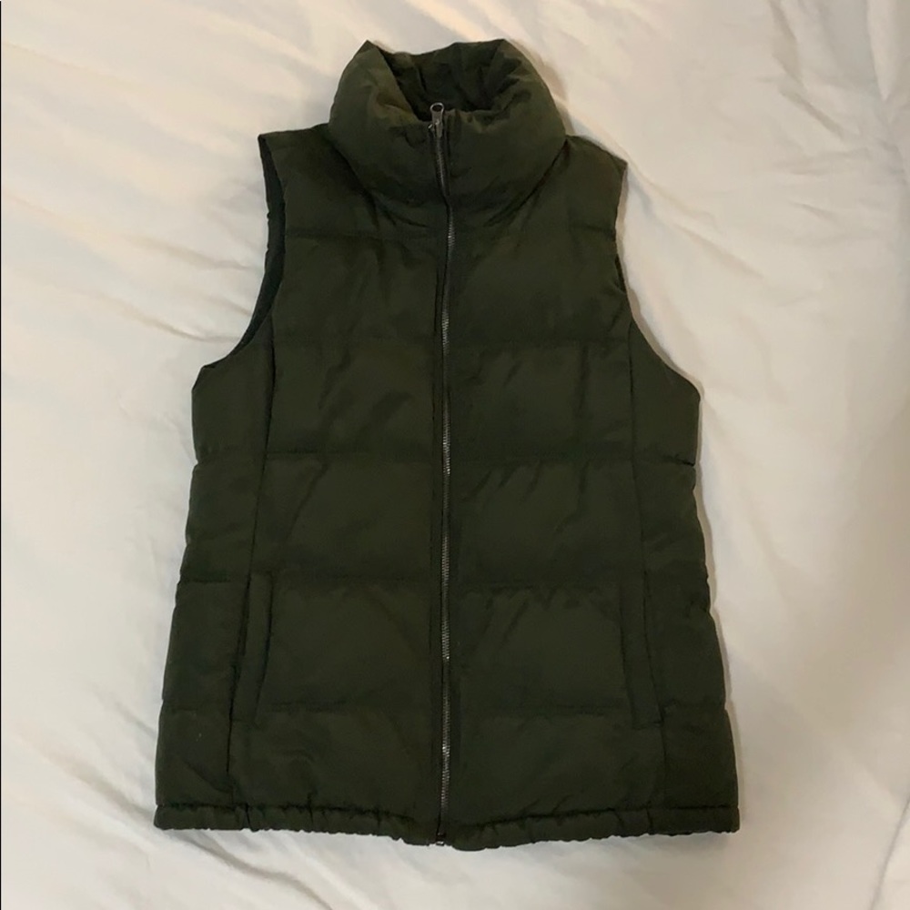 Old Navy Puffer Vest Green - Picture 1 of 5
